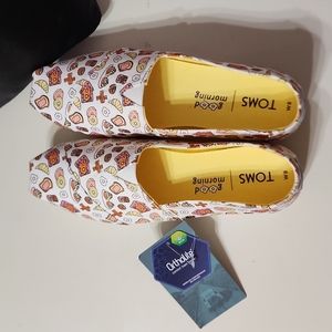 Brand new toms breakfast shoes